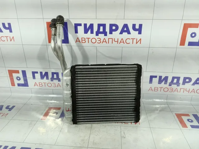 Радиатор отопителя (печки) передний Volkswagen Touareg 7L0819031