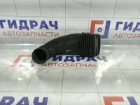 Патрубок воздушного фильтра левый Volkswagen Touareg 7L6128628B