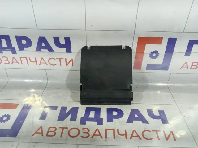 Заглушка поддомкратника Volkswagen Touareg 7L0825272