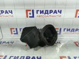 Воздухозаборник Volkswagen Touareg 7L0819049