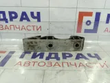 Кронштейн стабилизатора переднего Volkswagen Touareg 7L0411063B