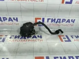 Насос вакуумный левый Volkswagen Touareg 07Z127025F