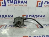 Насос вакуумный правый Volkswagen Touareg 07Z145209D