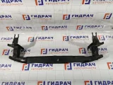Усилитель бампера переднего Volkswagen Touareg 7L0807109E