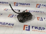 Суппорт тормозной задний левый Volkswagen Touareg 7L6615423L