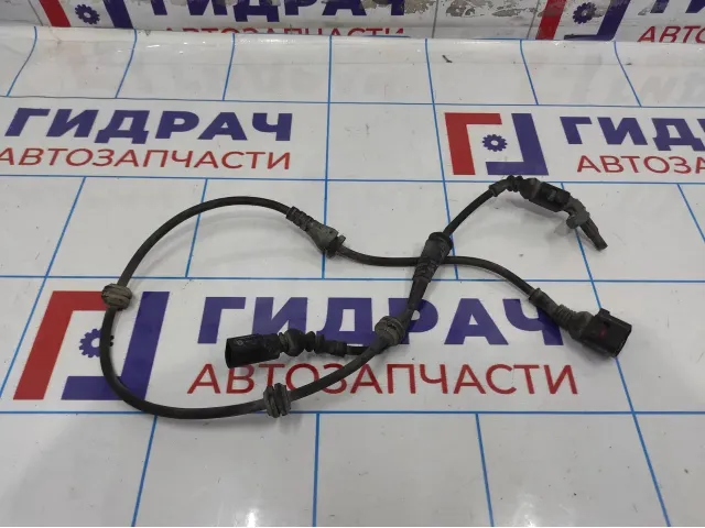 Датчик ABS задний левый Volkswagen Touareg (GP) 7L0927807B