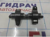 Ось коромысел Volkswagen Touareg (GP) 038109527AF