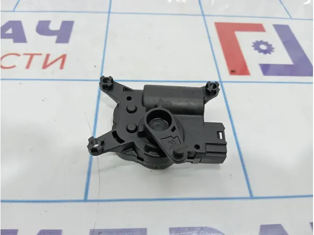 Моторчик заслонки отопителя Volkswagen Touareg (GP) 7L0907511AJ