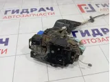 Замок двери передней правой Volkswagen Touareg 3D1837016AC