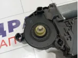 Моторчик стеклоподъемника заднего левого Volkswagen Touareg 3D0959795E