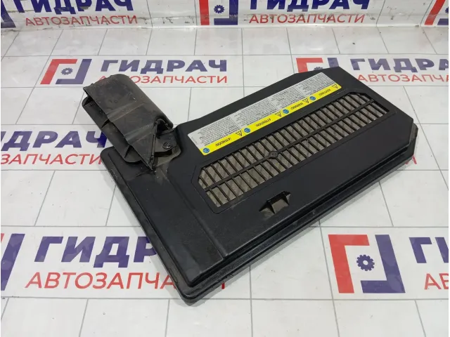 Крышка аккумулятора (АКБ) Volkswagen Touareg 7L0864643B