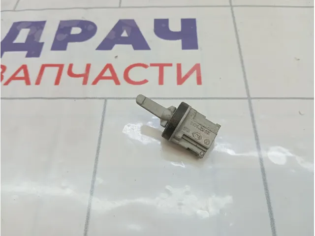 Датчик температуры воздуха Volkswagen Touareg 1K0907543A