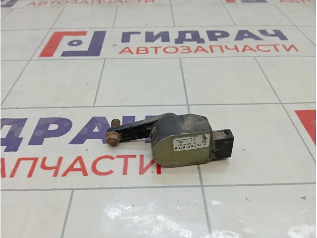 Датчик регулировки дорожного просвета Volkswagen Touareg 7L0616571B
