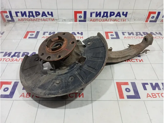 Кулак поворотный передний левый Volkswagen Touareg 7L0407257A