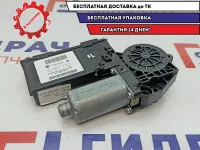 Моторчик стеклоподъемника передний левый Volkswagen Touareg 7L0959701G.