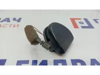 Кнопка открывания стекла багажника Volkswagen Touareg 7L6845227E. Дефект.