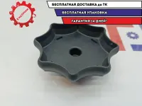 Болт крепления запасного колеса Volkswagen Touareg 7L6601347. Сломано крепление.