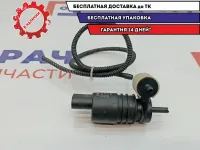 Насос омывателя Volkswagen Touareg 1J6955651.