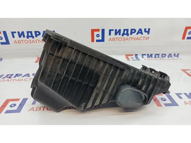 Корпус воздушного фильтра Volkswagen Touareg 7L6129607AG. Нижняя часть.
