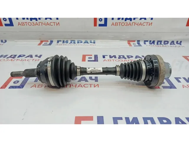 Привод передний Volkswagen Touareg 7L6407271D.