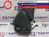 Защита топливного бака правая Volkswagen Touareg 7L0201974B.
