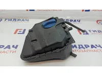 Бачок расширительный Volkswagen Touareg 7L0121407F.