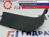 Накладка порога внутренняя передняя правая Volkswagen Touareg 7L0863484F. На притвор. Царапины.