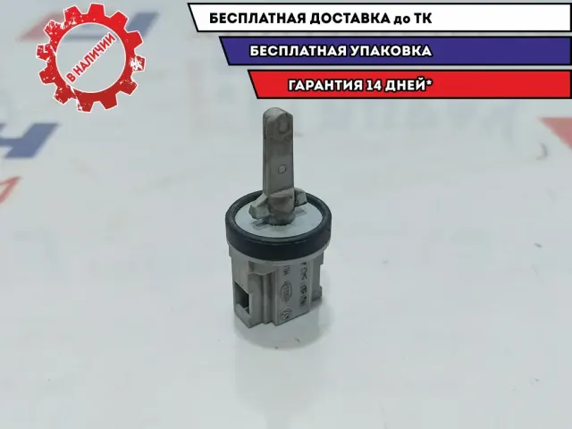 Датчик температуры воздуха Volkswagen Touareg 1K0907543A.