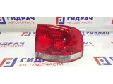 Фонарь задний наружный правый Volkswagen Touareg 7L6945096K.