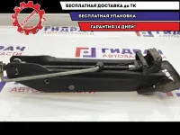 Домкрат Volkswagen Touareg 7L0011031B.