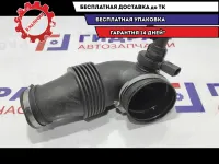 Патрубок воздушного фильтра Volkswagen Touareg 7L6129534. Дефект.