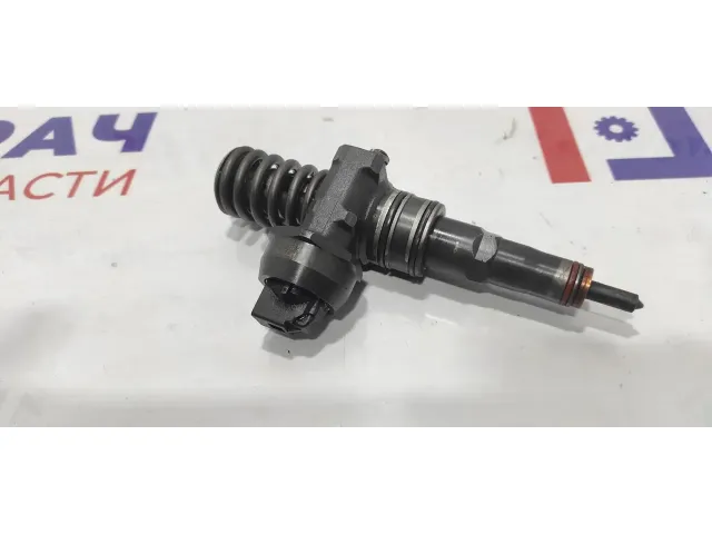 Форсунка дизельная электрическая Volkswagen Touareg 070130073N.