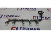 Рейка топливная Volkswagen Touareg 070133317C. С датчиком температуры топлива.