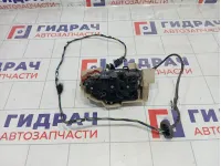 Замок двери передней левой Volkswagen Touareg 3D1837015AP