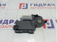Моторчик стеклоподъемника заднего правого Volkswagen Touareg 7L6959704VIN