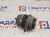 Опора двигателя Volkswagen Touareg 7L6199131C