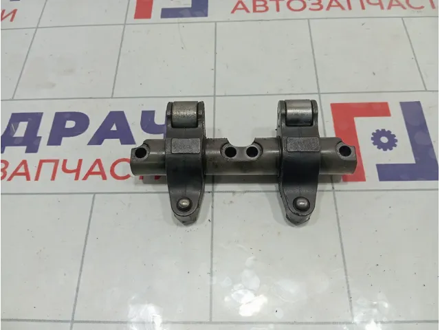 Ось коромысел Volkswagen Touareg 038109527AF