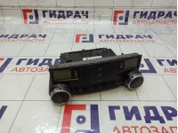 Блок управления климатической установкой Volkswagen Touareg 7L6907040AL