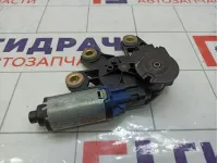 Моторчик стеклоочистителя задний Volkswagen Touareg 7L0955712A