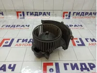 Моторчик отопителя (печки) Volkswagen Touareg 7L0820021L