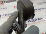 Маслозаливная горловина Volkswagen Touareg 070115303L