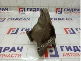Кронштейн двигателя правый Volkswagen Touareg 070199308B