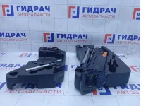 Ящик для инструментов Volkswagen Touareg 7P0012112F Ящик для инструментов Volkswagen Touareg 7P0012112F