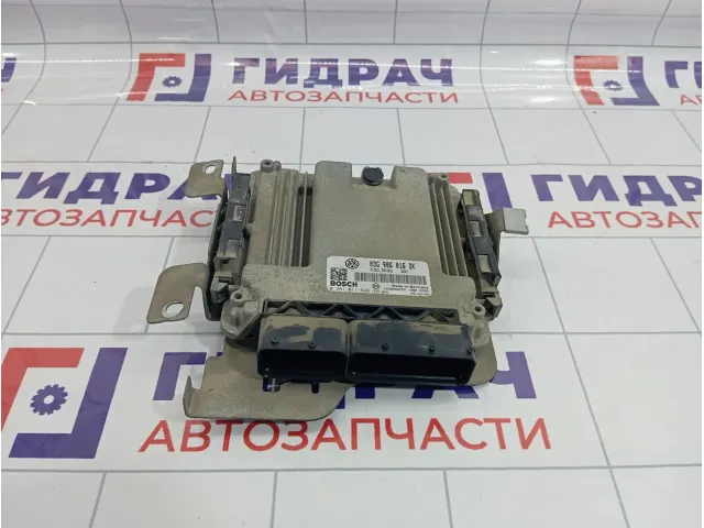 Блок управления двигателем Volkswagen Touran (1T1) 03G906016DK