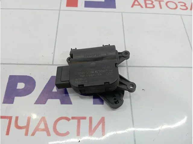 Моторчик заслонки отопителя Volkswagen Touran (1T1) 1K0907511B