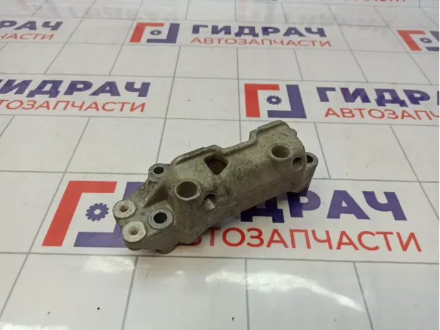 Кронштейн двигателя правый Volkswagen Touran (1T3) 03F199275E