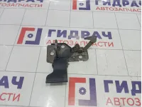 Замок капота Volkswagen Transporter 7H0823480E