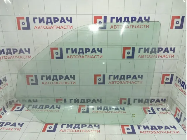Стекло двери переднее левое Volkswagen Transporter 7H0845201D