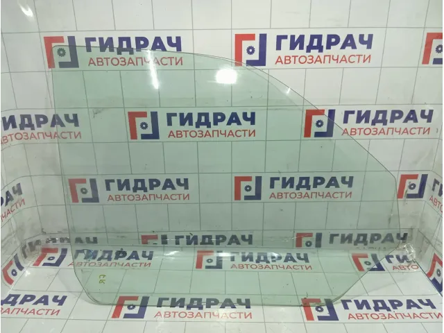 Стекло двери переднее правое Volkswagen Transporter 7H0845202D