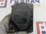 Дроссельная заслонка Volkswagen Transporter 03G128063M